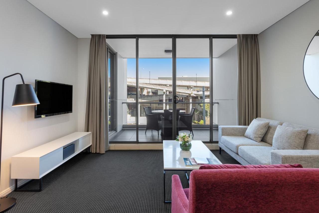Meriton Suites North Ryde Сідней Екстер'єр фото